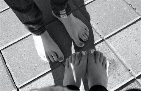 toms shoes controversy.